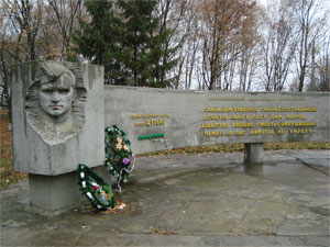 http://memorial.kharkov.ua/sites/memorial/Base/Borovskoy/Borovaya/Borovaya_03s.jpg