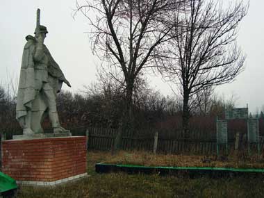 http://memorial.kharkov.ua/sites/memorial/Base/Borovskoy/Maleevka/Maleevka_01s.jpg